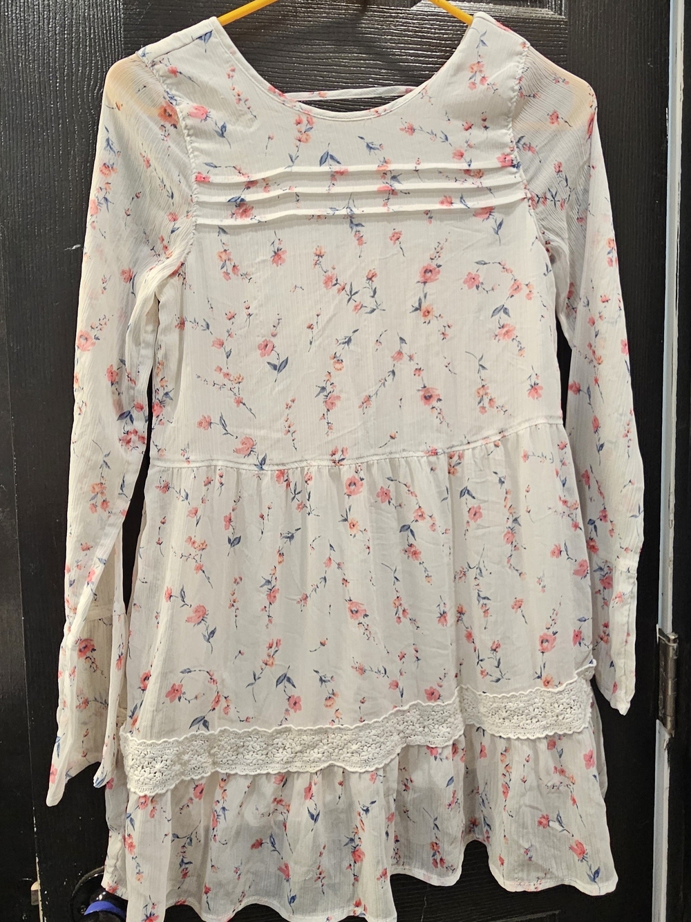 abercrombie kids White Floral Long-Sleeve Lace-Trim Dress